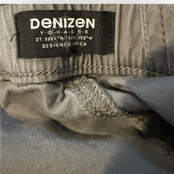 Men's Gray And Black Utility Cargo Shorts. XS - Picture 4 of 5